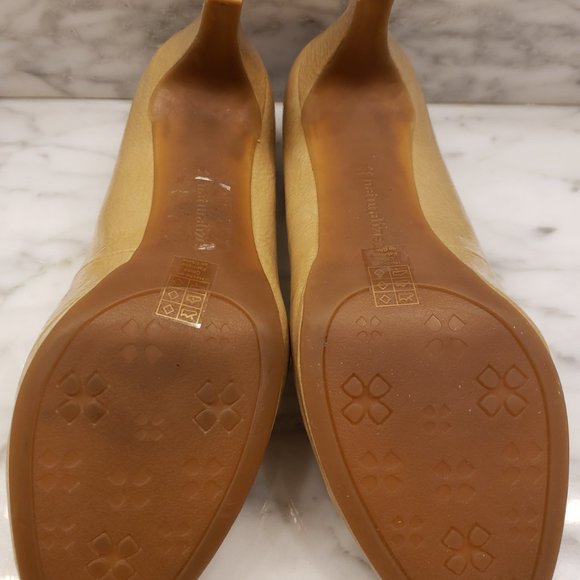 Naturalizer Lennox Taupe Nude Patent Court Shoe - 7.5 - Picture 3 of 11